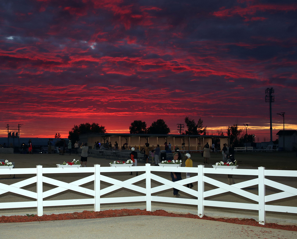 The sun is setting on the 2023 live racing season at Assiniboia Downs. (Jason Halstead photo)