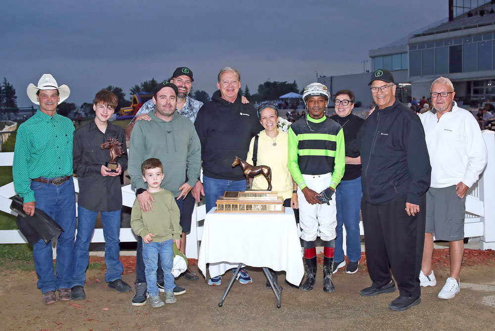 TrueNorthA2TrophyPresentation1k