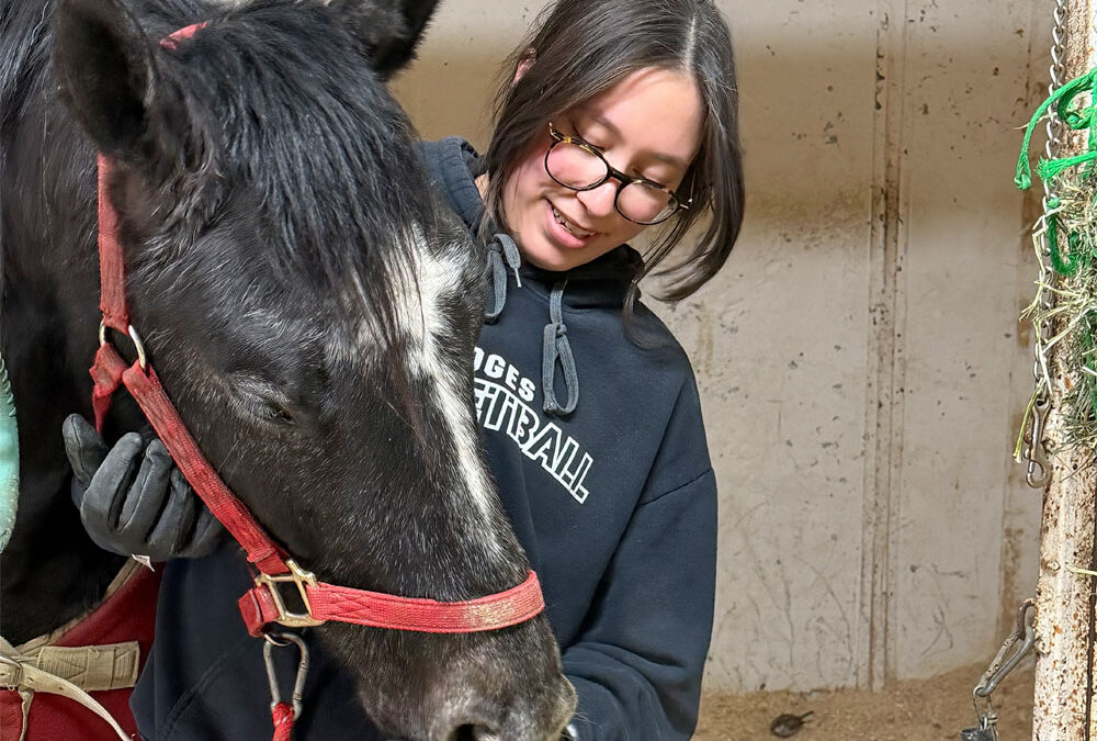Frozen Buckets and Familiar Faces: Spring Has Sprung at the Downs